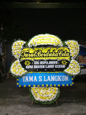 Papan Bunga Duka di Belitung Selatan